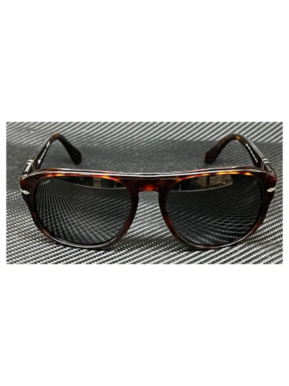 New Persol Men Brown Havana Sunglasses 57-18-145